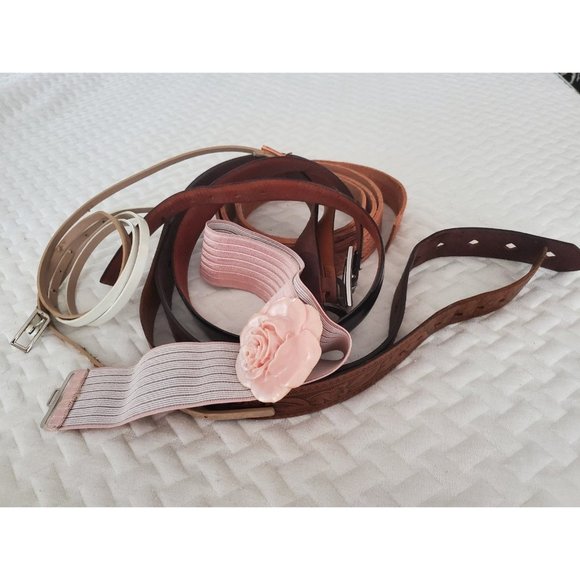 Accessories - Lot of 7 belts